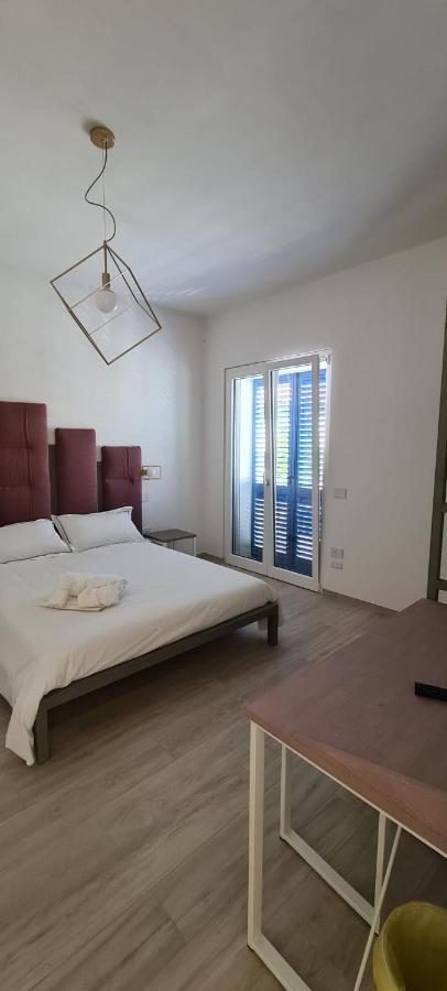 Eco-House Da Franco Hotel Чивитанова Марке Екстериор снимка